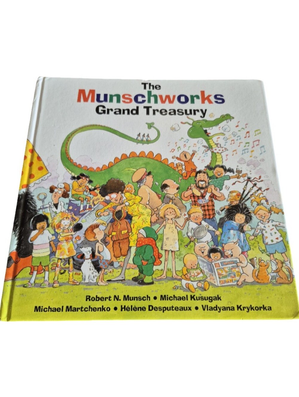 2001 The Munschworks Grand Treasury Book